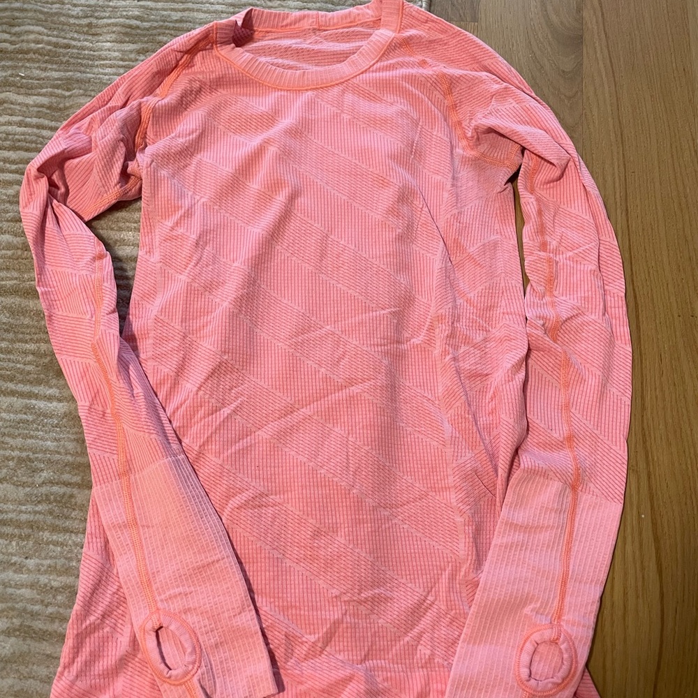 Lululemon Swiftly Tech Long Sleeve